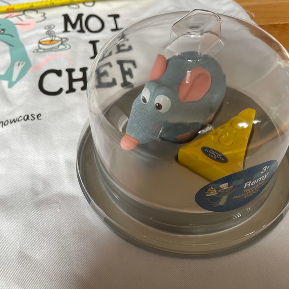 NWT DISNEY PARKS RATATOUILLE 3 piece Outfit/SET  music & movement - Picture 10 of 16